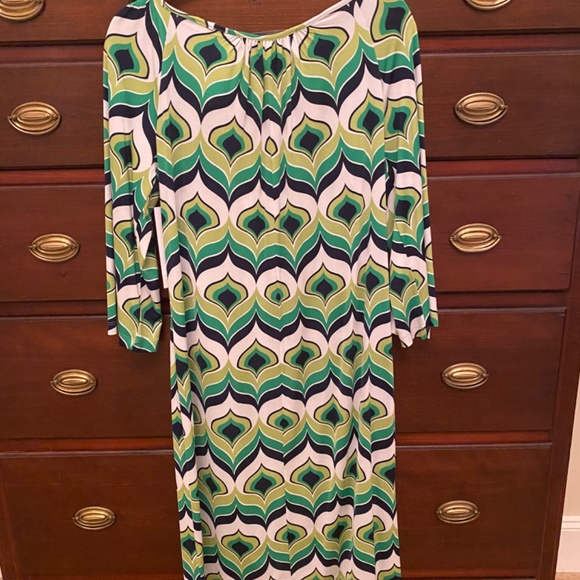 Leslie Evers scoop dress with belt. NWT - Picture 2 of 5